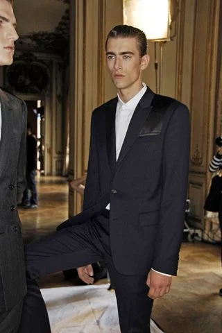 Look 15